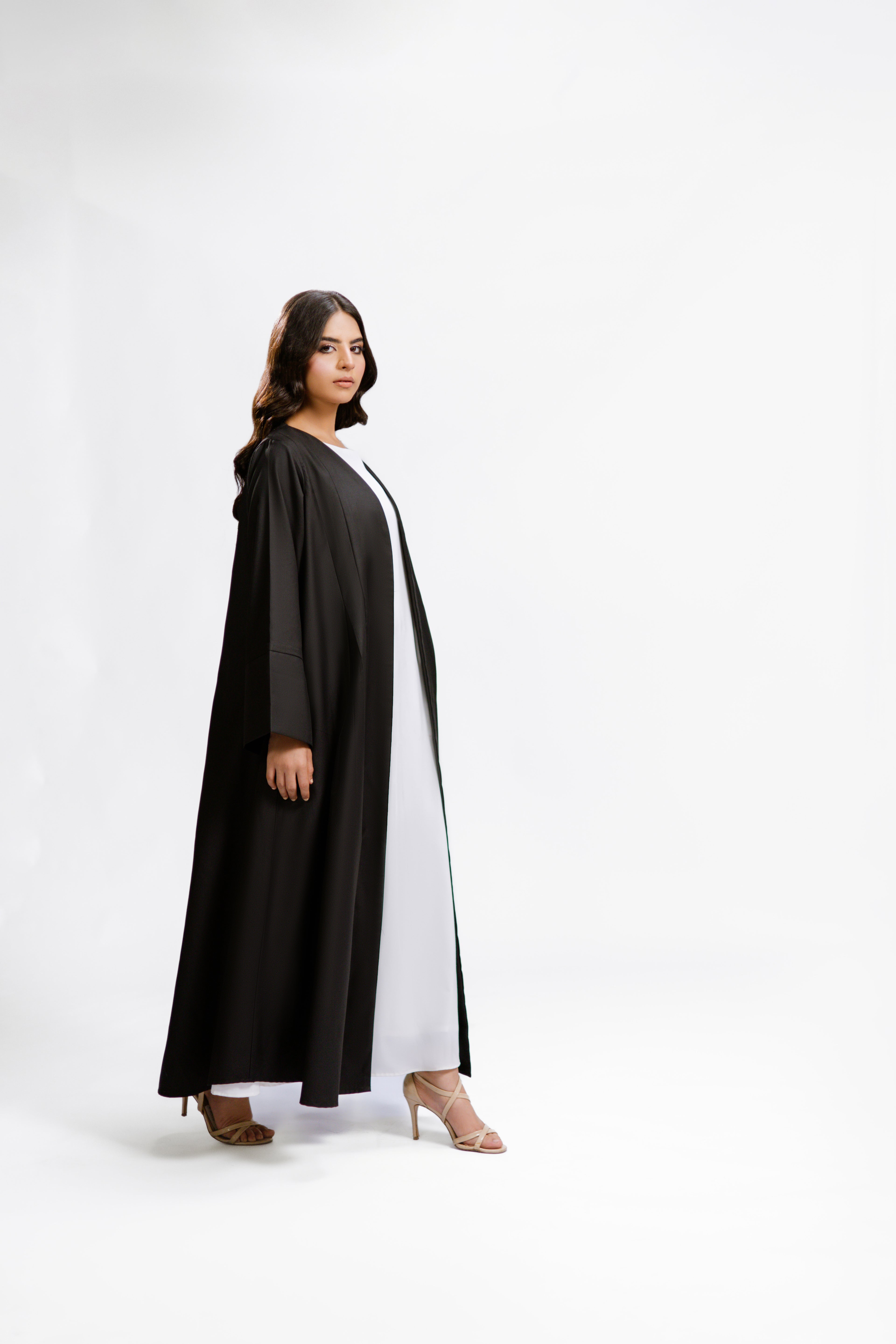 Black Box Pleated Abaya