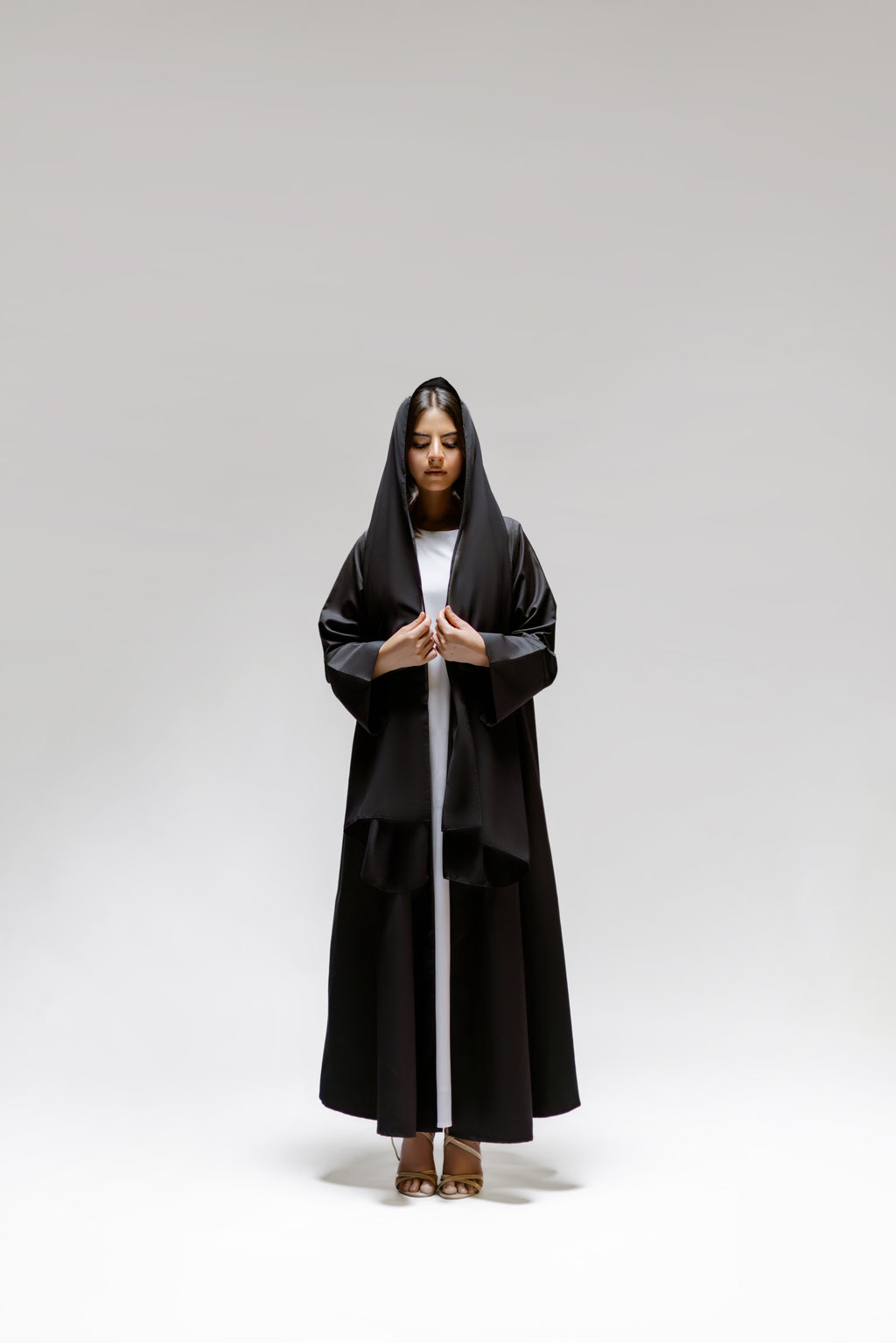 Black Box Pleated Abaya