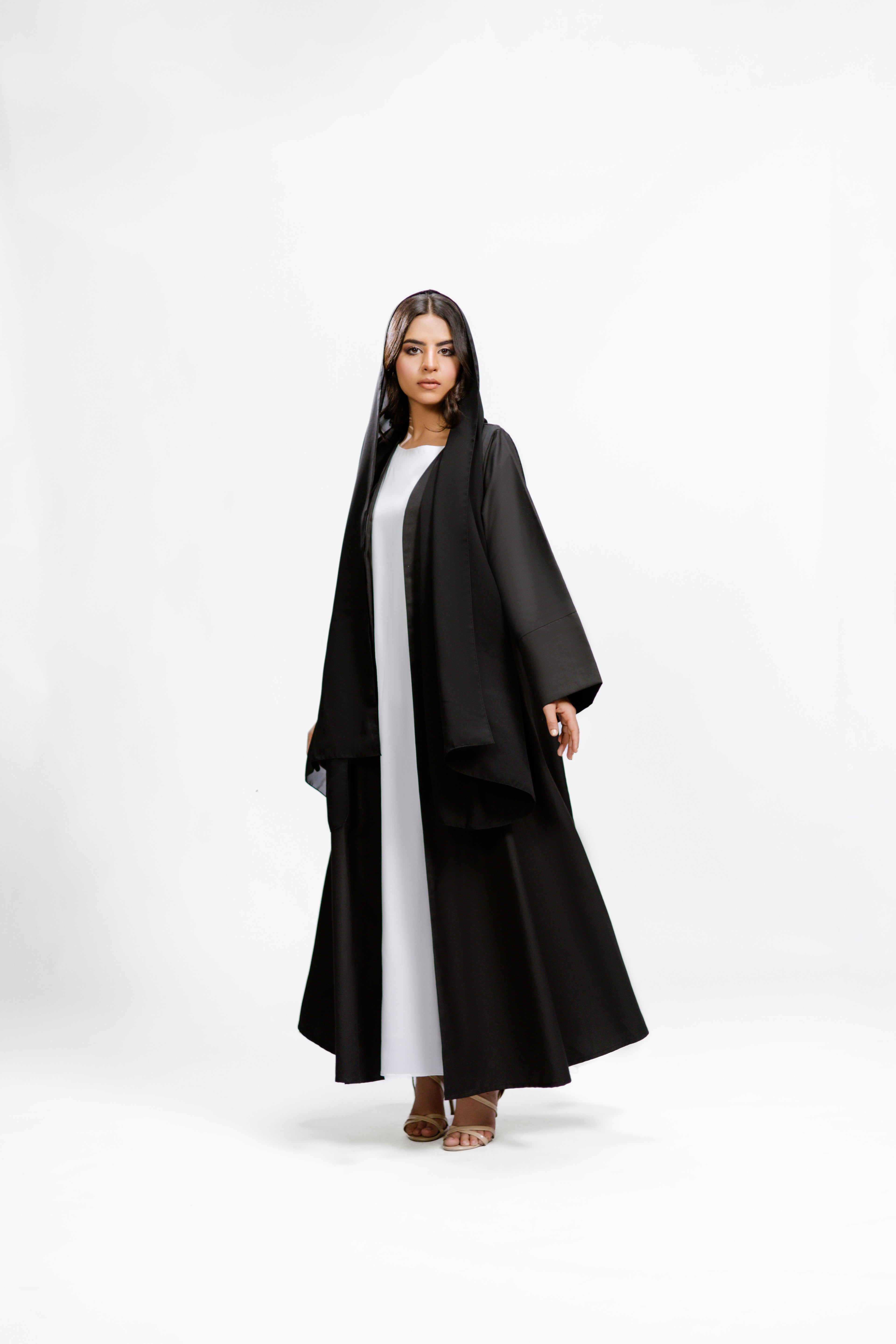 Black Box Pleated Abaya
