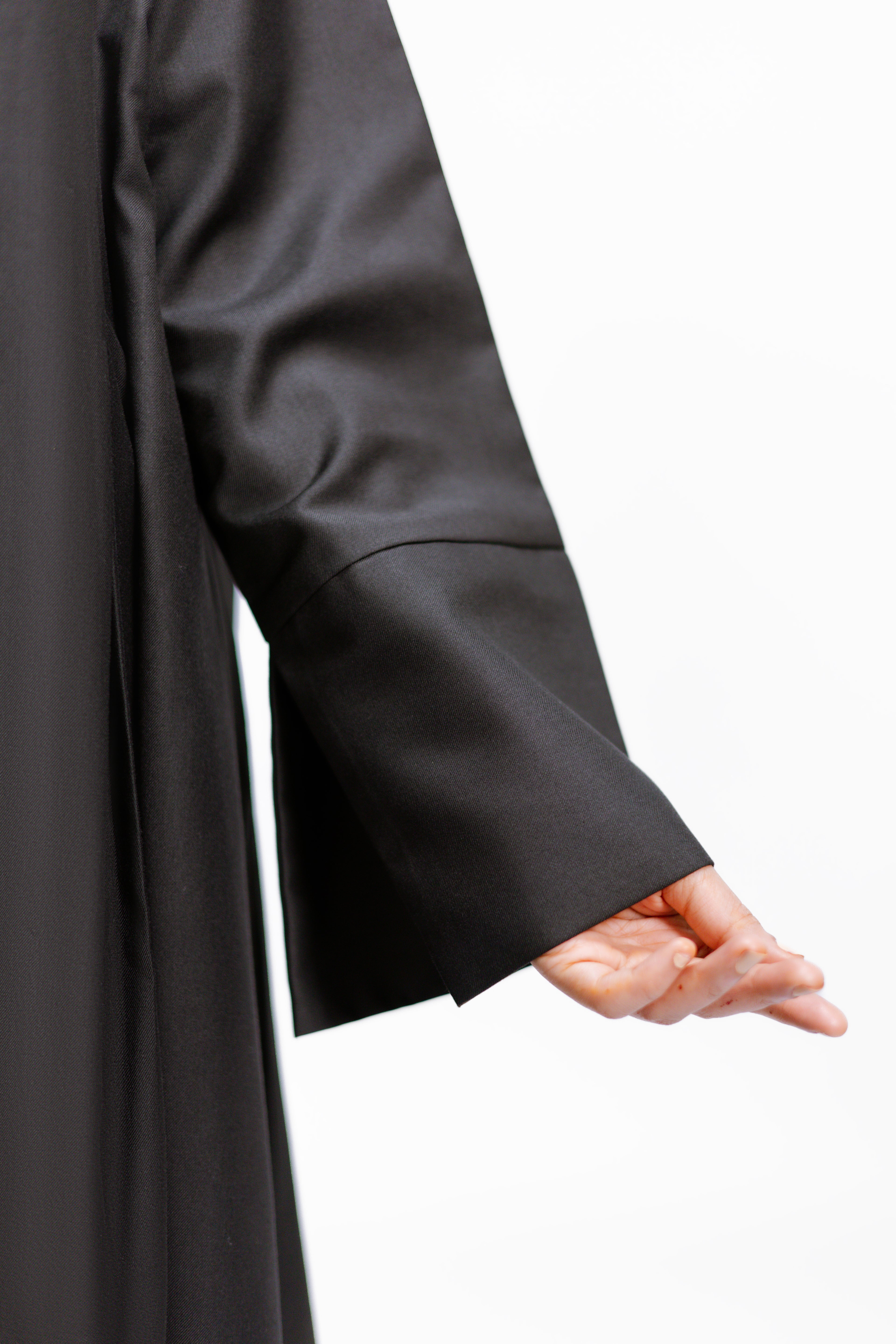 Black Box Pleated Abaya